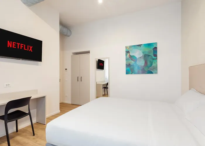 Adelante Apartment
